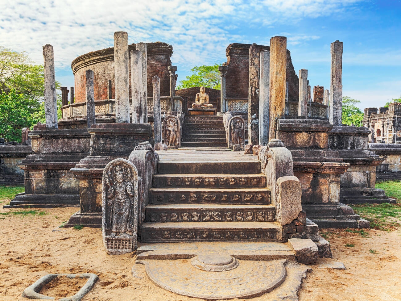 Polonnaruwa Ruins